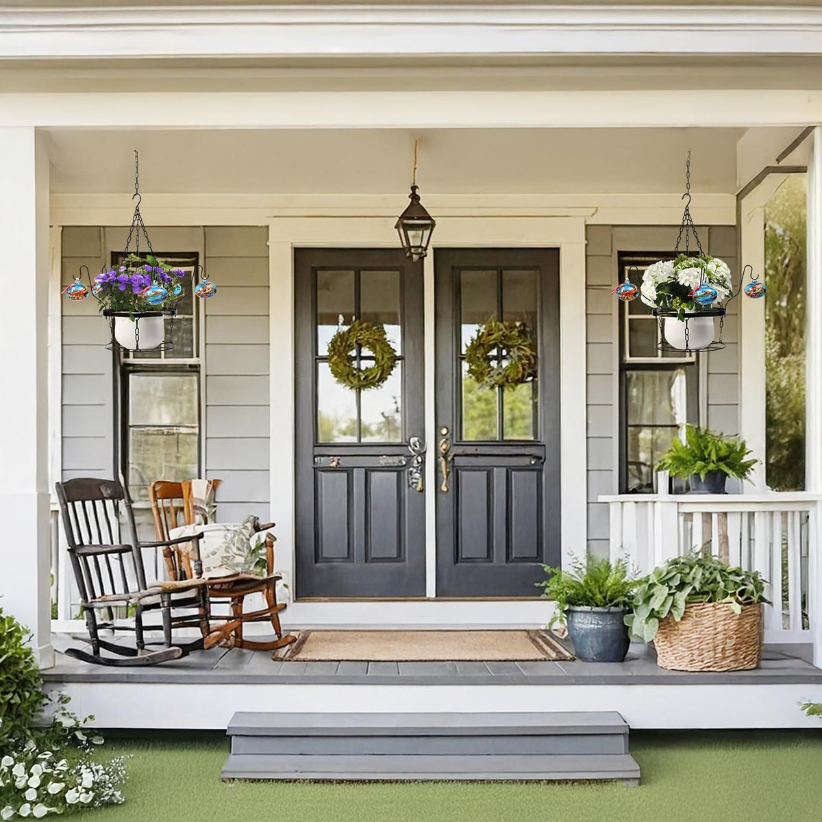 HEADAK LIFE two-in-one glass feeder showcases planter integration for garden décor