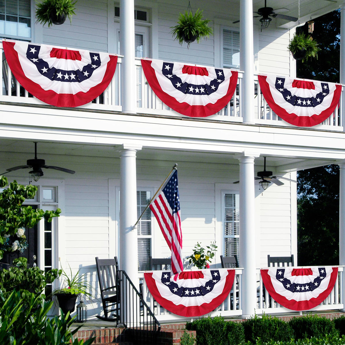 Heartome Fourth of July decor banner suits indoor and outdoor use.