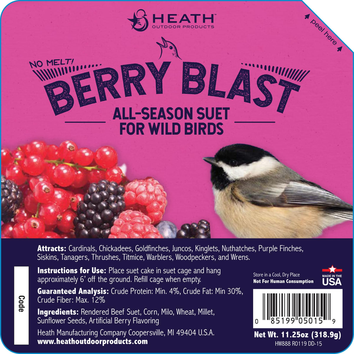 Heath Outdoor Products DD-15 Berry Blast suet cake close-up; attract colorful songbirds with berry flavoring.