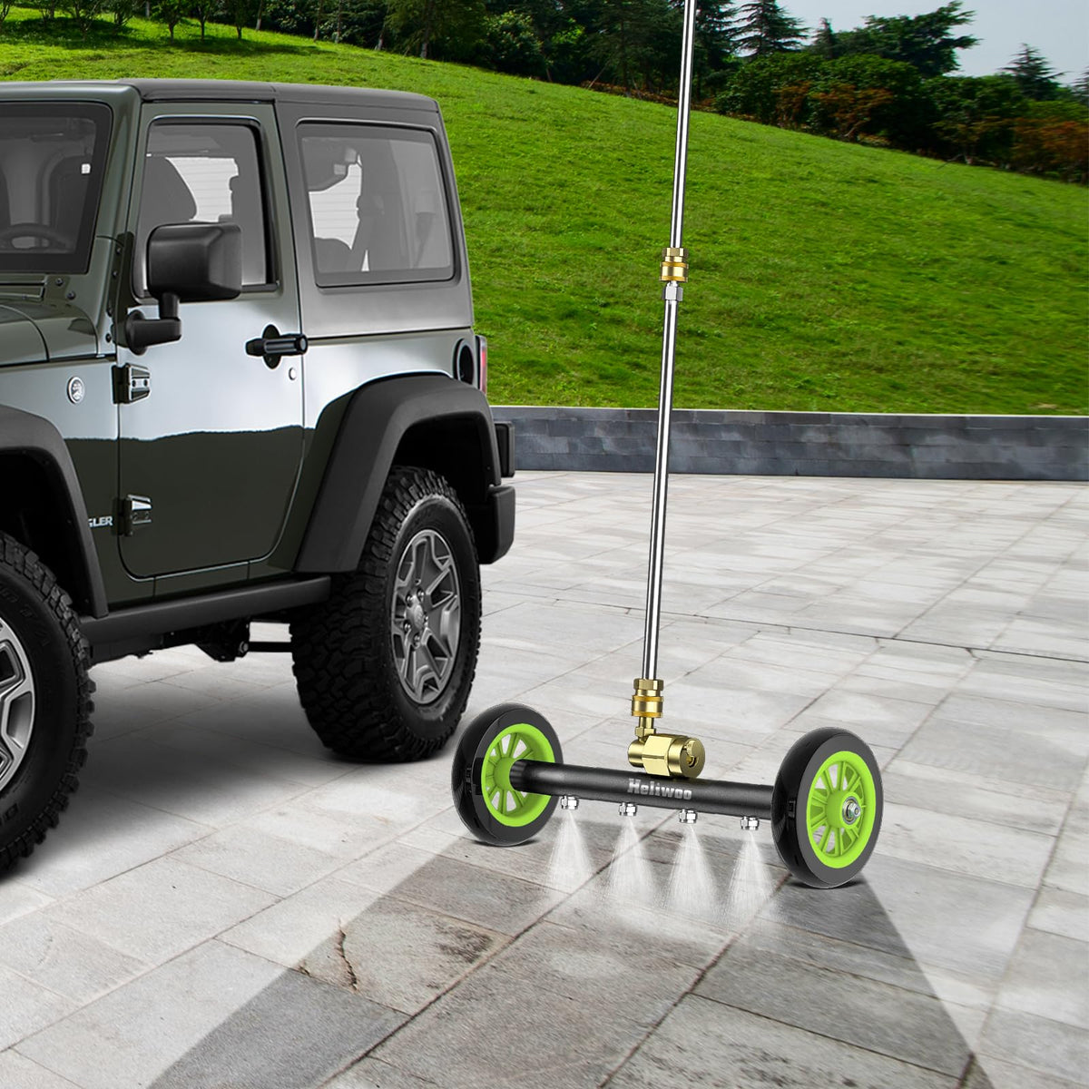 Heliwoo green design adds a calm look to cleaning tasks.