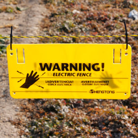 HENGTONG easy-install electric fence sign ready for quick setup