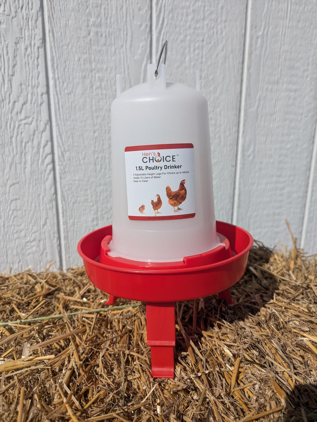Hen's Choice easy-refill system simplifies topping up feed and water.