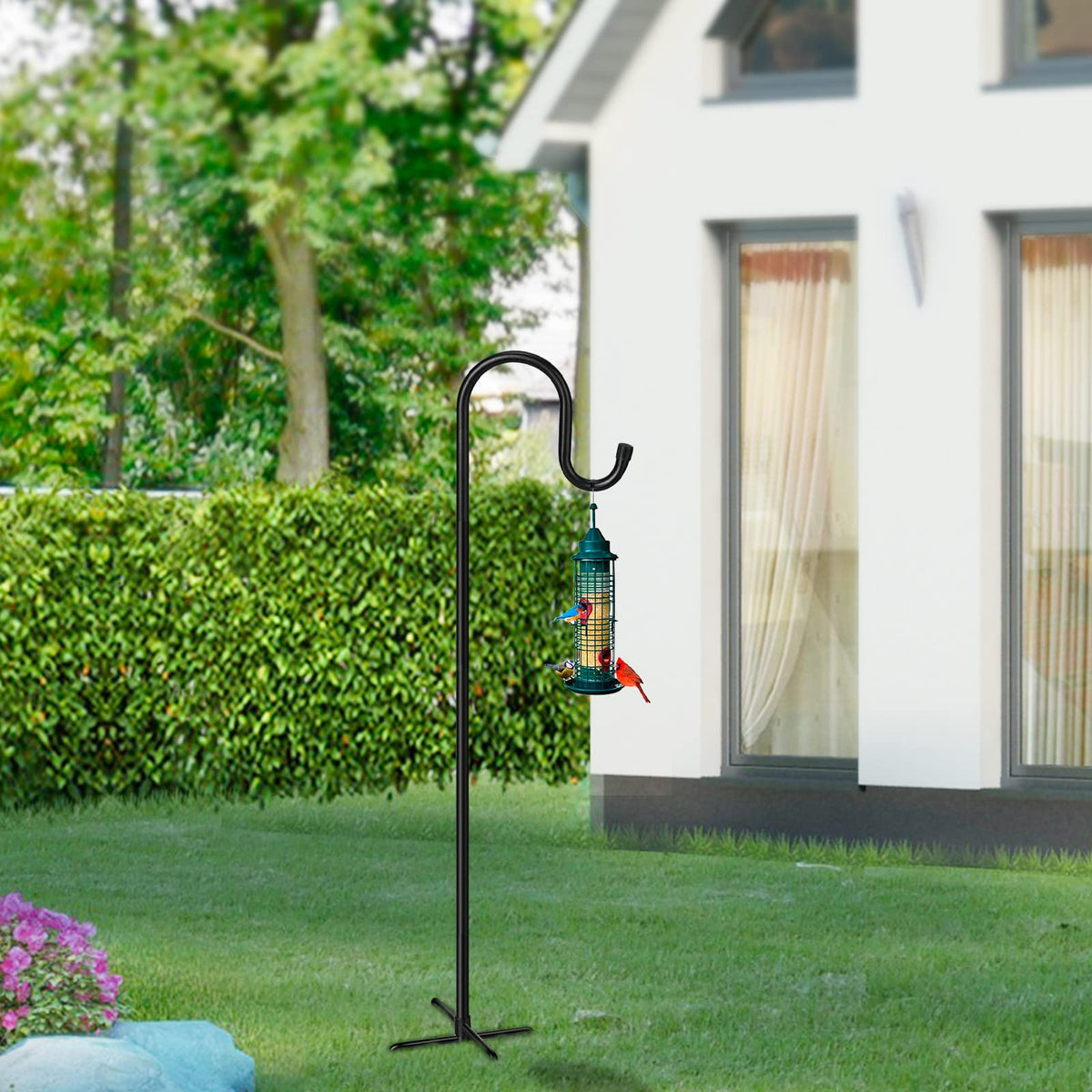 HIEDUYT bird feeder stand keeps feeders elevated and accessible.