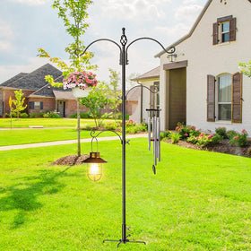 Highpro adjustable hooks along the pole enable versatile feeder placement.