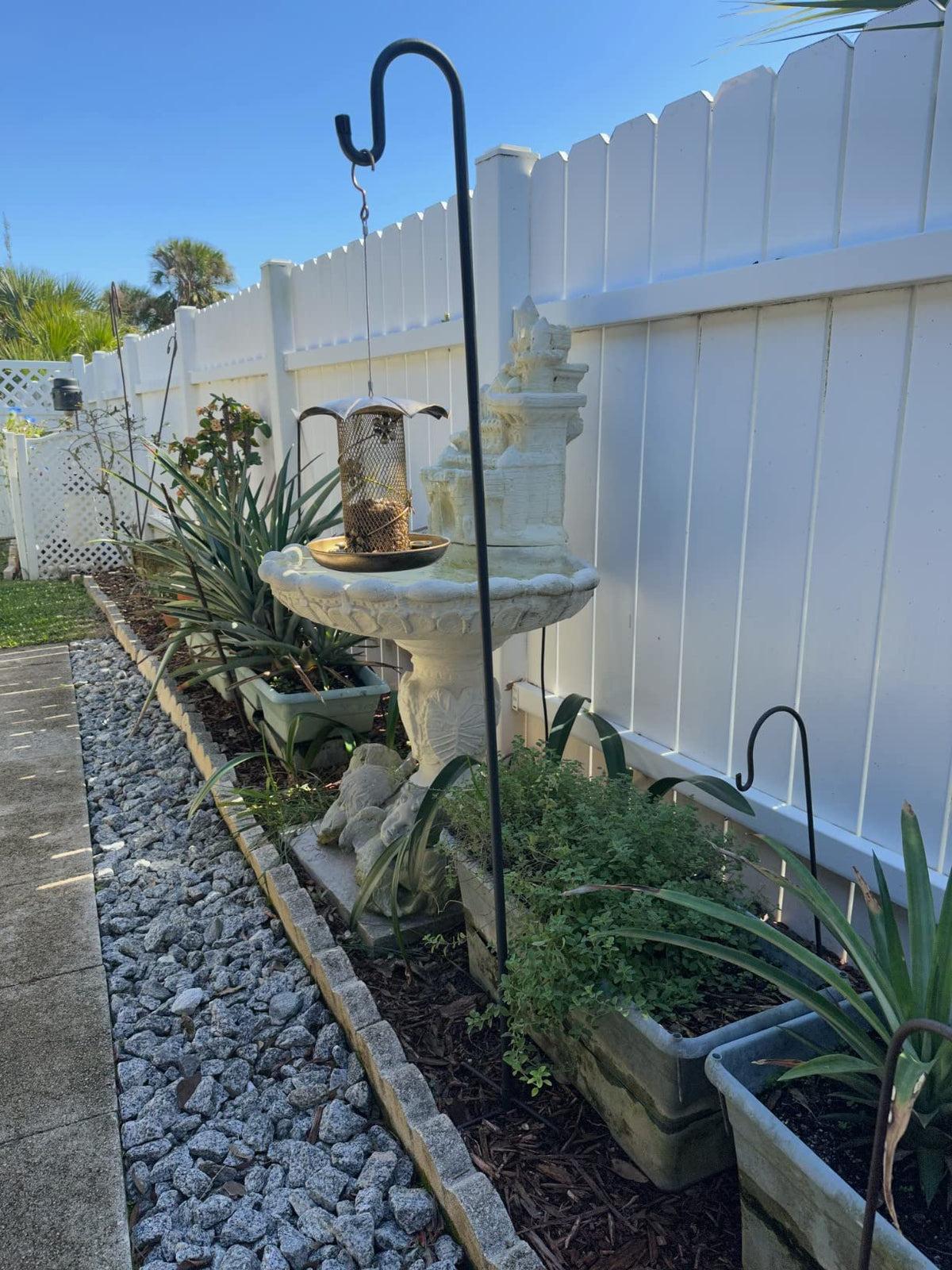 Highpro shepherds hook garden-decor ideas for versatile arrangements