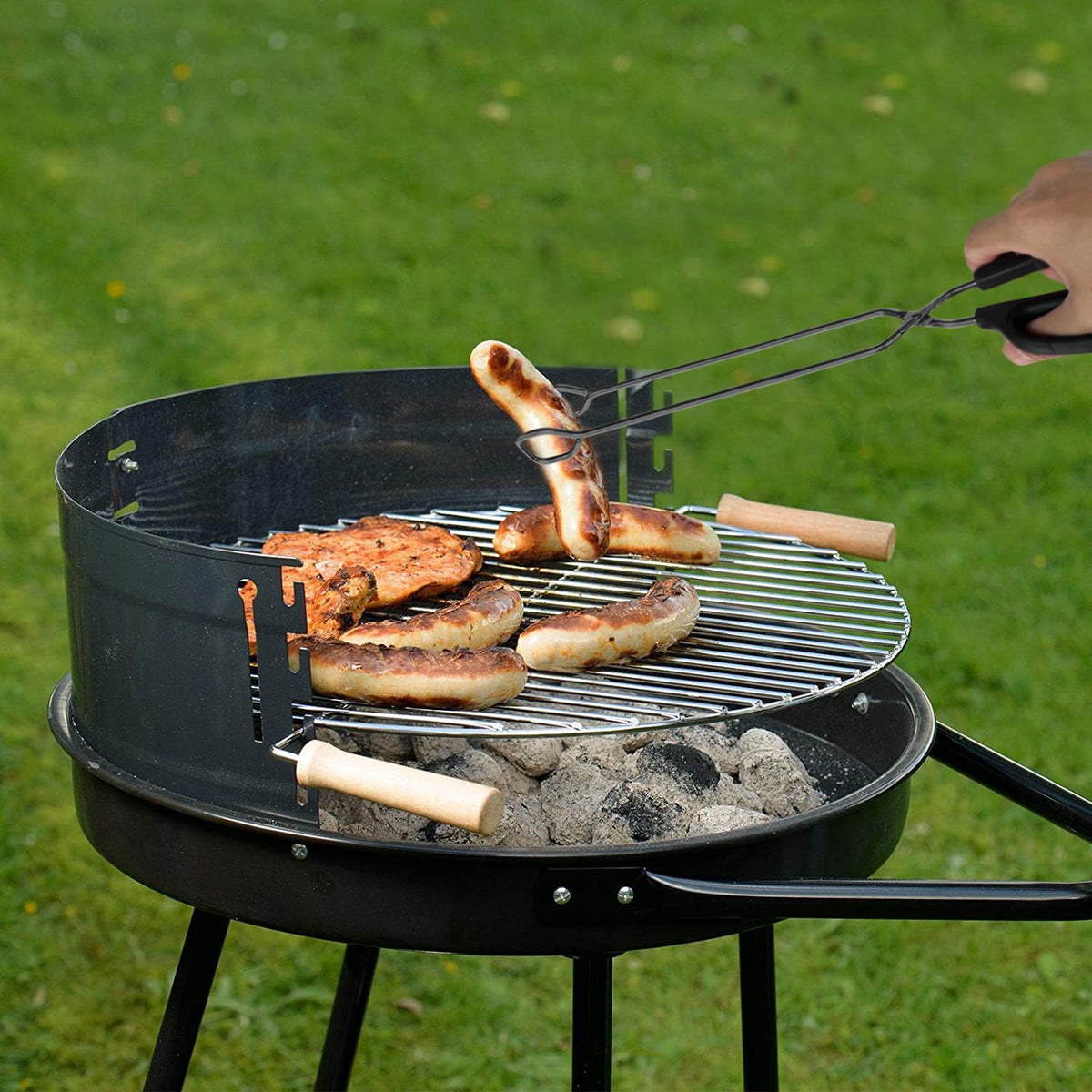 HINMAY kitchen tongs with imprint grip reduce food slippage on the grill