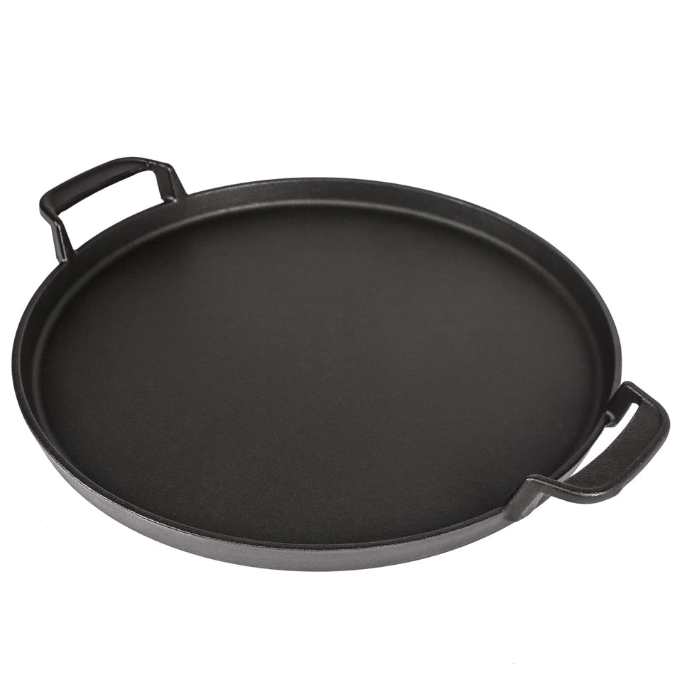 Hisencn 7421 griddle pan on a Weber 22.5-inch grill for even cooking