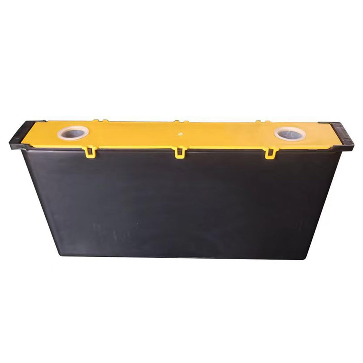 HiveSweet deep-hive fit ensures reliable water access.