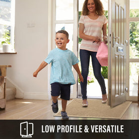 HIYARD easy-clean door mat; hose rinse or vacuum to remove dirt.