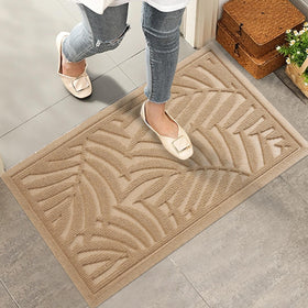 HIYARD front door mat absorbs moisture and dirt at entry