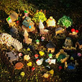 HIYZI hedgehog figure pairs with plants for cozy miniature landscapes
