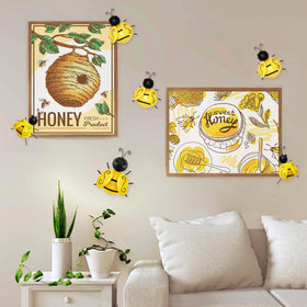 HKKDKTA Bees wall art kit includes multiple sizes for cohesive garden displays.