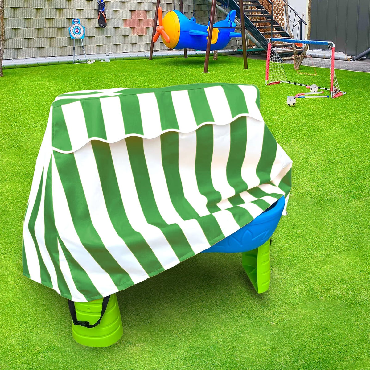 HMOCK Kids Water Table Cover close-up strap secures against wind.