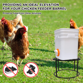 HNONPW rooster design adds decorative charm to poultry area