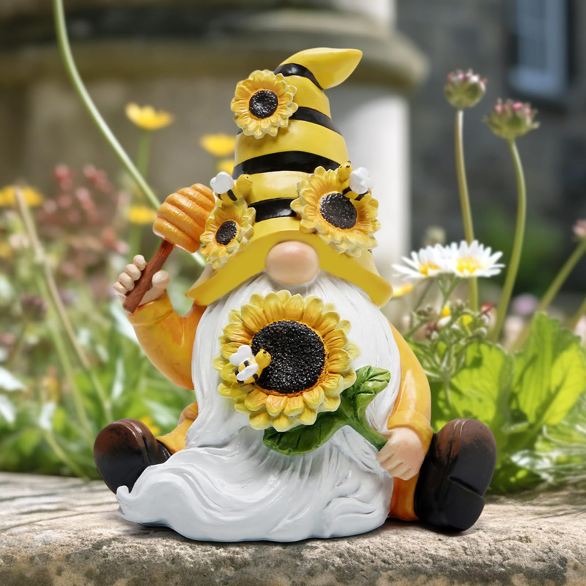 Hodao porch ornament showcases bee charm for everyday outdoor scenes.