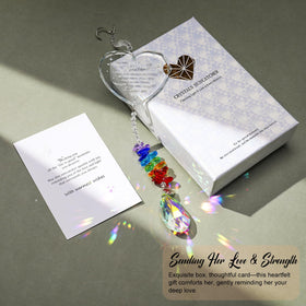 Hoemwarm heart-shaped prism hangs beautifully in rooms and gardens.