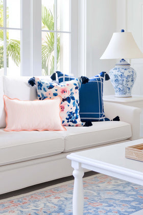 Hofdeco Premium blush pink stripe close-up highlights durable, decorative fabric.