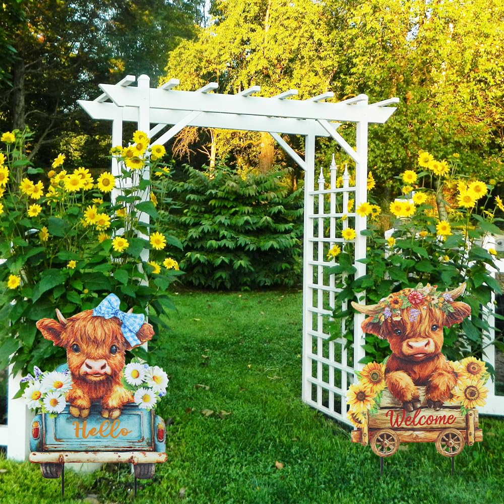 hogardeck Highland cow cart stake with sunflowers adds warm welcome to your garden.