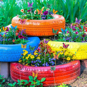 hogardeck sturdy stakes keep butterflies securely placed in lawns and planters.