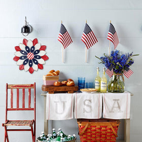 hogardeck hand-painted metal flower decor withstands sun wind and rain for year-round appeal