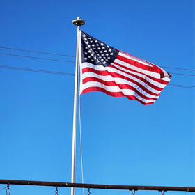 Homissor 4x6 flag shows sewn stripes for long-lasting durability.