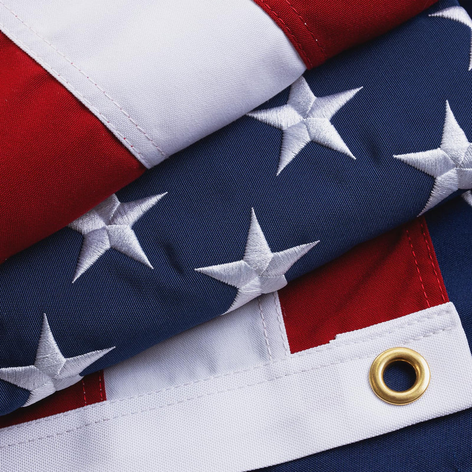 Homissor USA flag 3x5 with embroidered stars, built for outdoor fade resistance.