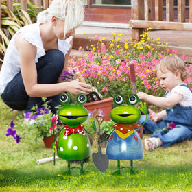 HONGLAND frog yard art decor near entrance or patio.