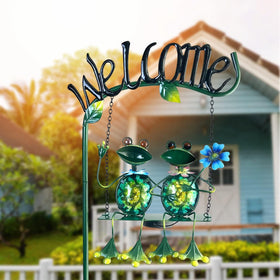 HONGLAND waterproof garden lights withstand weather while glowing softly.