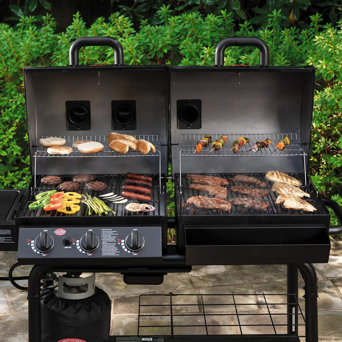 Hongso porcelain-coated grates pair well with Chargriller for new grilling season.