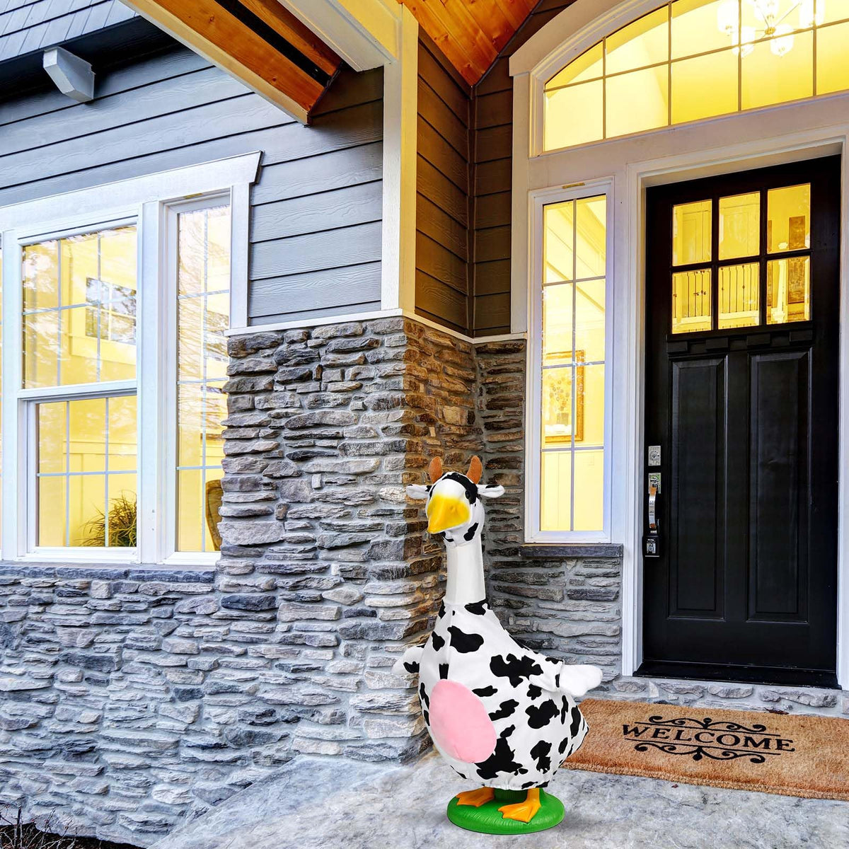 Honic cow goose outfit close-up stitching highlights durable, weather-ready fabric