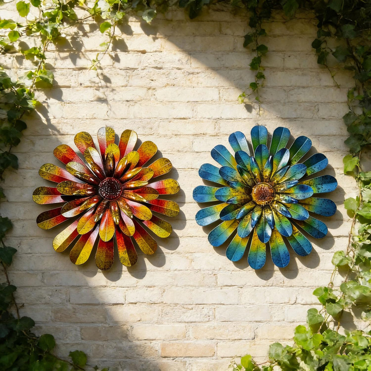 HOOEN hand-painted metal flowers add lifelike charm to living rooms and gardens.