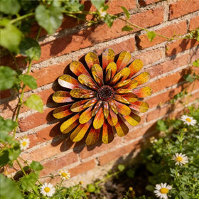 HOOEN durable metal construction promises lasting color and shape.