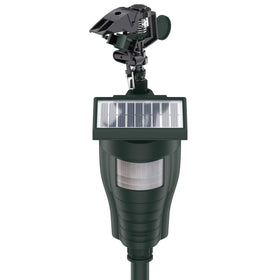 Hoont Cobra Jet Spray Action activates on movement to deter wildlife.