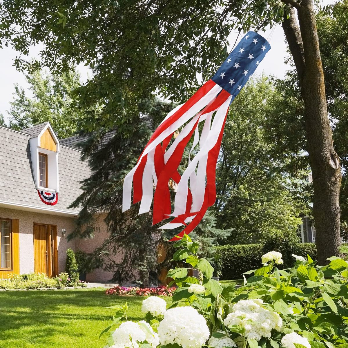 HOOSUN heavy-duty outdoor windsock stands up to wind and sun.