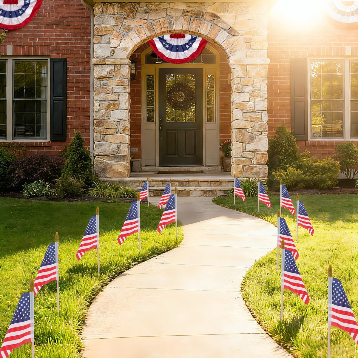 HOOSUN mini US flags on sticks perfect for bouquets and crafts.