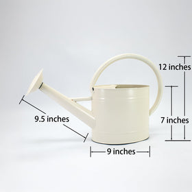 HORTICAN ergonomic handle enables balanced pouring during watering tasks