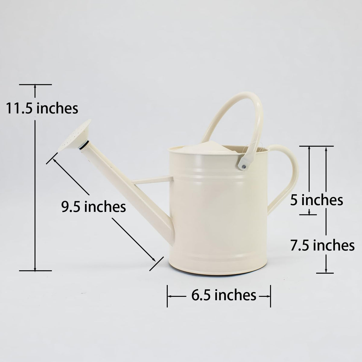 HORTICAN indoor-outdoor use watering can suits balcony, patio, and garden beds