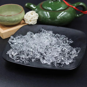 HOT SEAL crystals improve soil structure and aeration around plant roots.