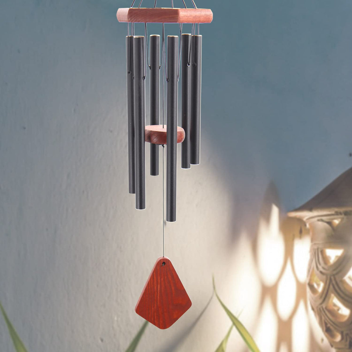 Howarmer wind chimes tuned melody evokes peaceful outdoor ambience