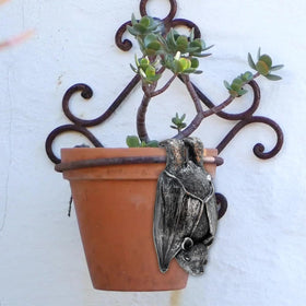 HPMAISON bat ornament for hanging pots on varied sizes.