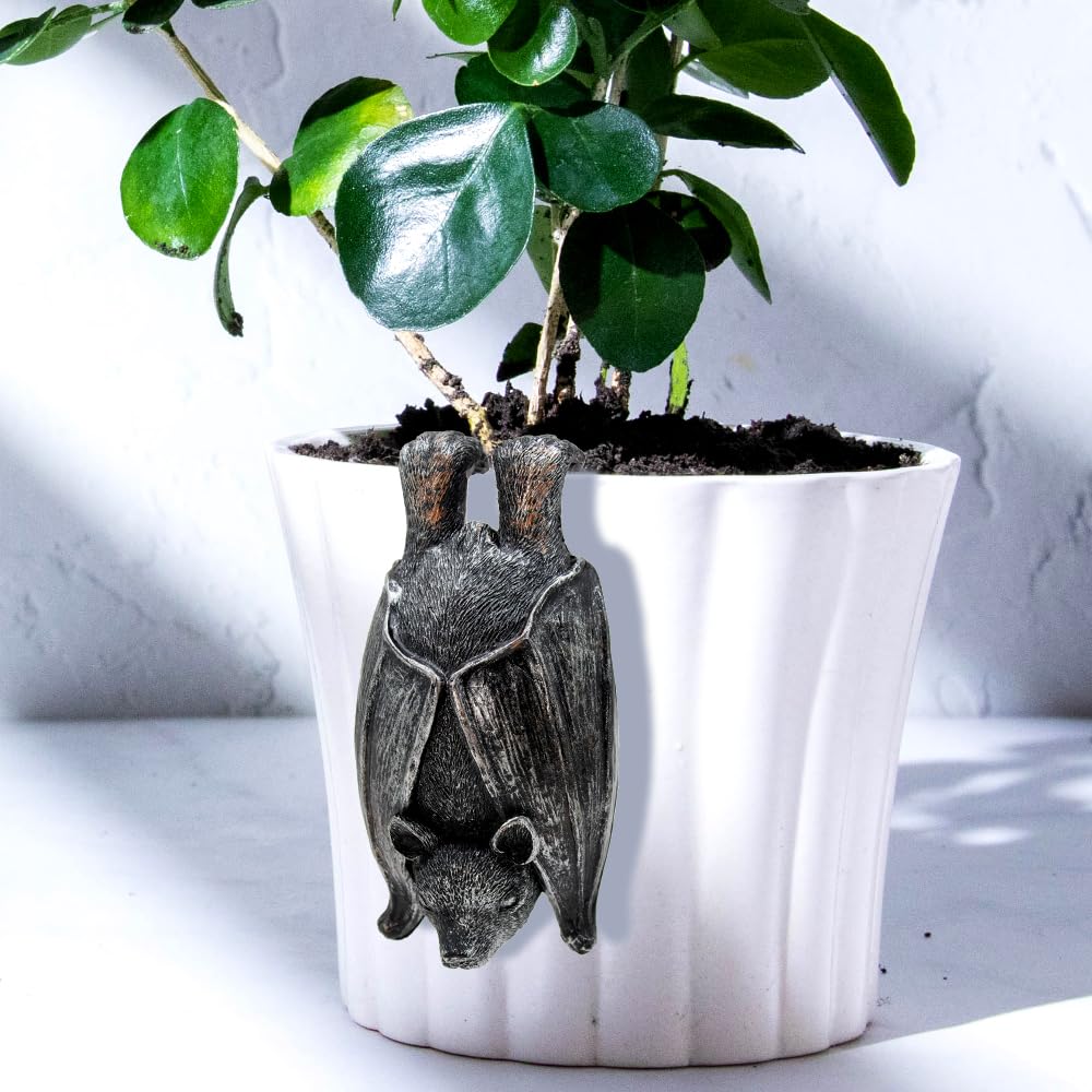 HPMAISON resin bat pot holder blends whimsy with durability.