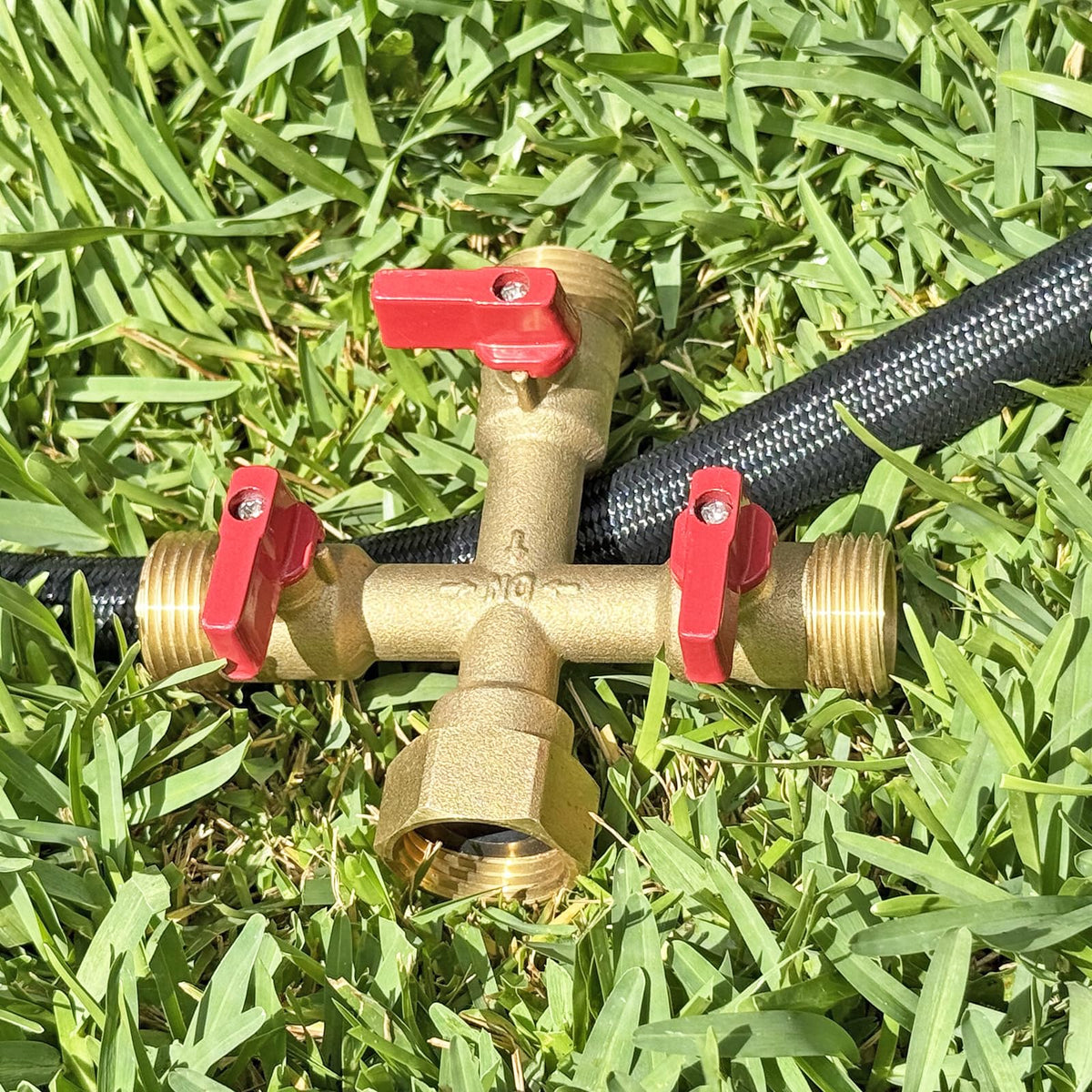 HQMPC hose splitter ideal for garden irrigation setups