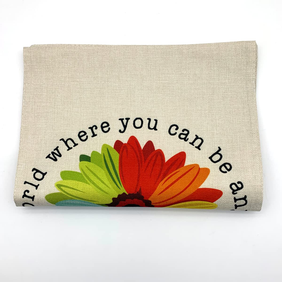 HSIAHOU White burlap garden flag adds curb appeal for outdoor spaces