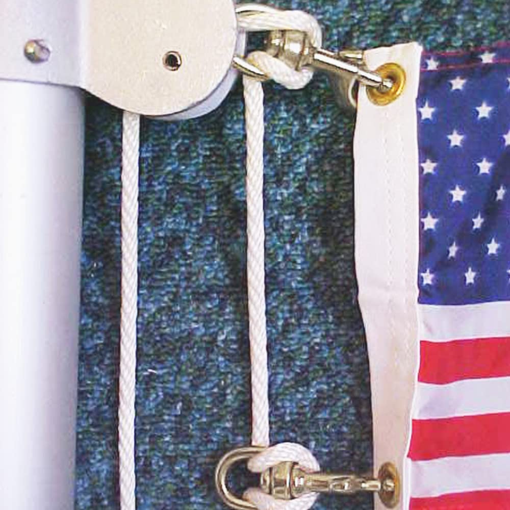 Huouo flagpole snap clips, 2pcs, nickel-plated and corrosion resistant for secure attachment.