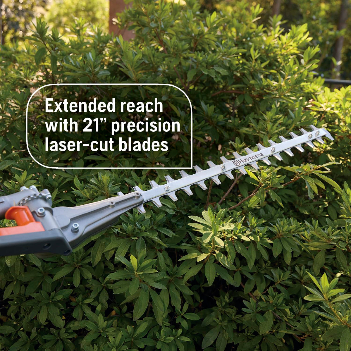 Husqvarna 122LKH with double-sided blades for clean cuts.