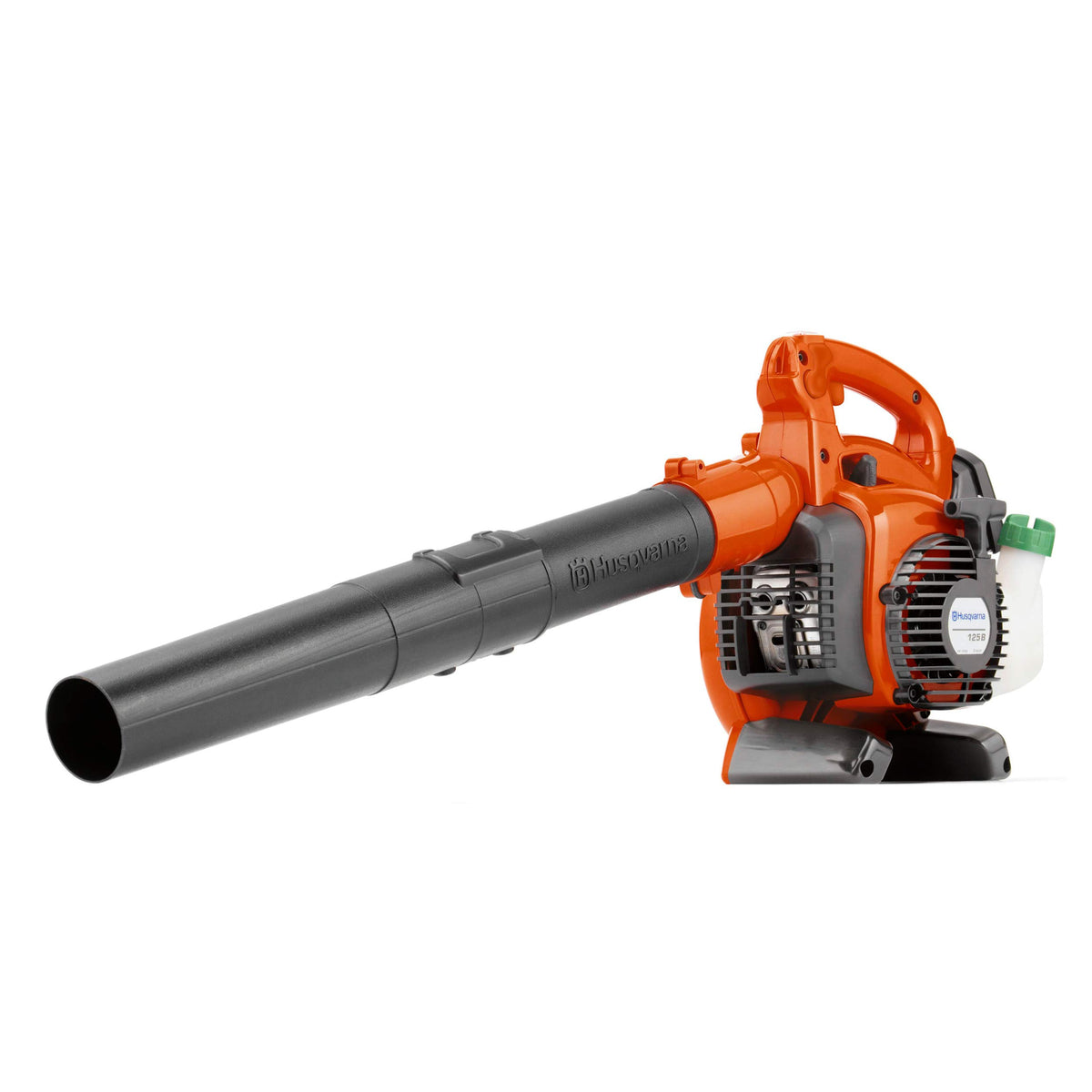 Husqvarna 125B blower tube aligned with handle for comfortable use.
