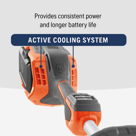 Husqvarna 320iL LowVib technology reduces vibration for comfortable sessions.