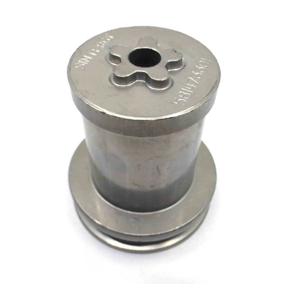 Husqvarna blade adaptor close-up shows the 25mm star mounting for secure blade attachment.