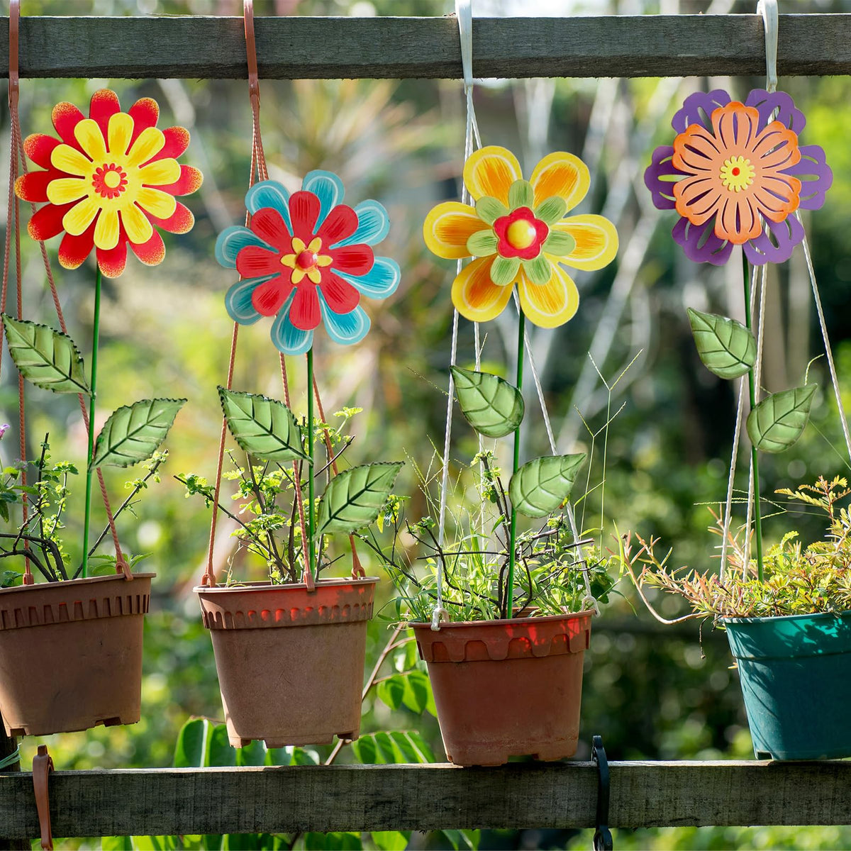 HUTHDAK durable metal stakes offer a timeless touch to any garden