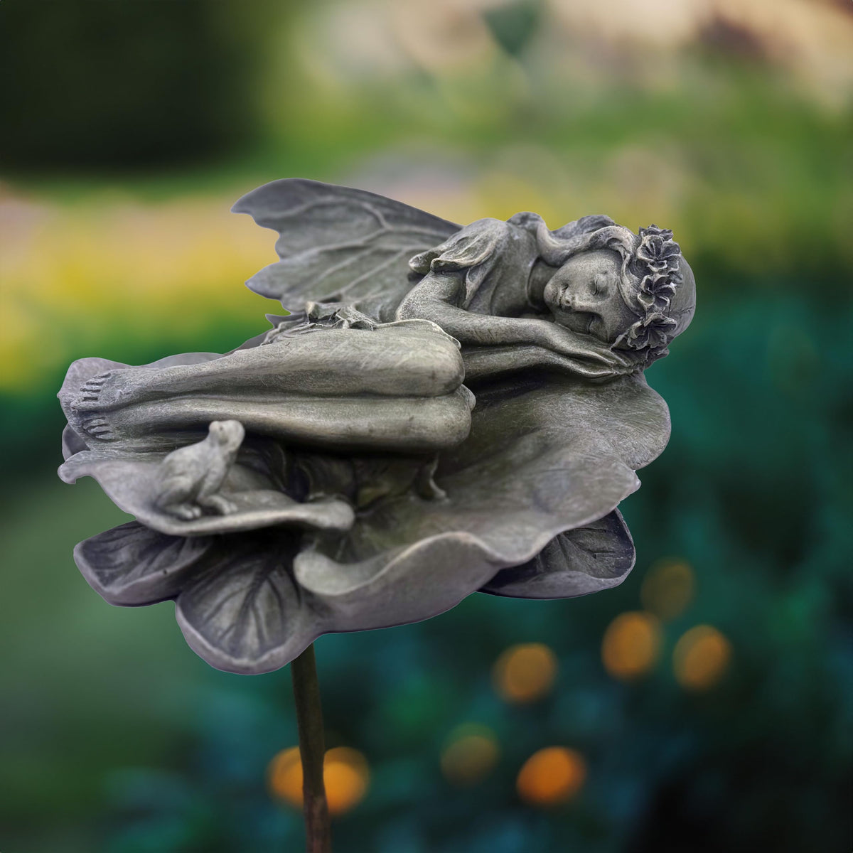 hvfun sunlit-garden-angel-statue adds warm ambience to outdoor spaces.